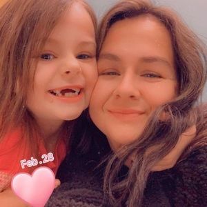 Meet your Posher, Vivian